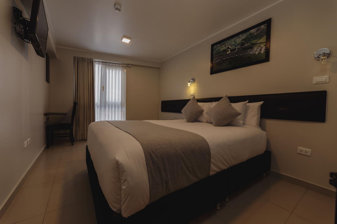 Habitacion Matrimonial o Doble grande revisa aqui precios en Classic Hotel Cusco